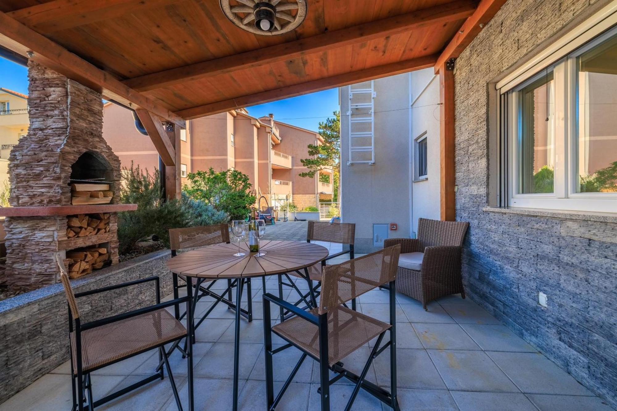 קריקווניצה Apartment Sajo מראה חיצוני תמונה